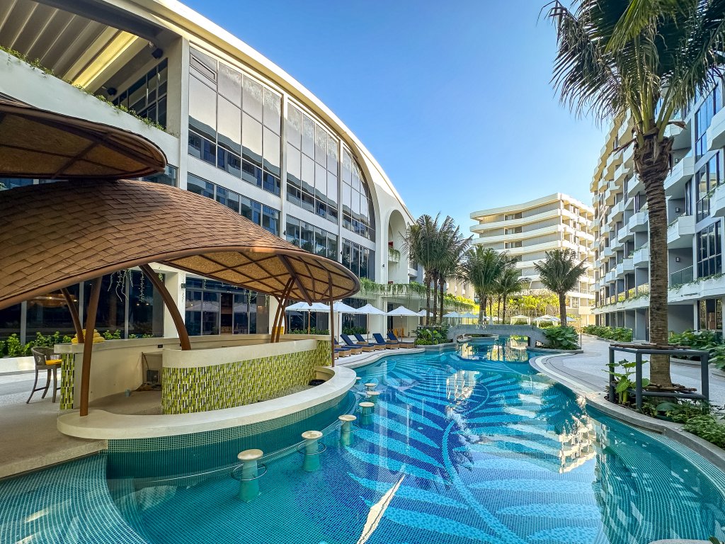 Тхаланг: Отель La Green Hotel & Residence