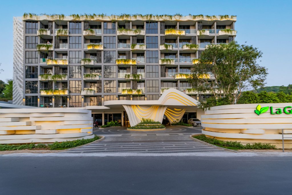 Тхаланг: Отель La Green Hotel & Residence
