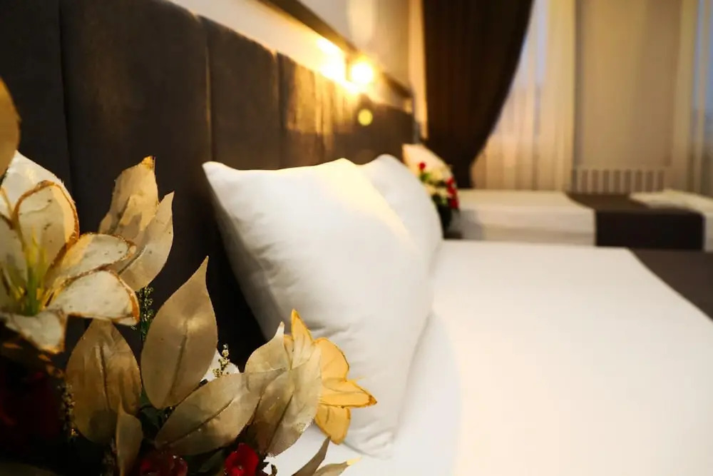 Арсин: Yıldız Moonlight Hotel