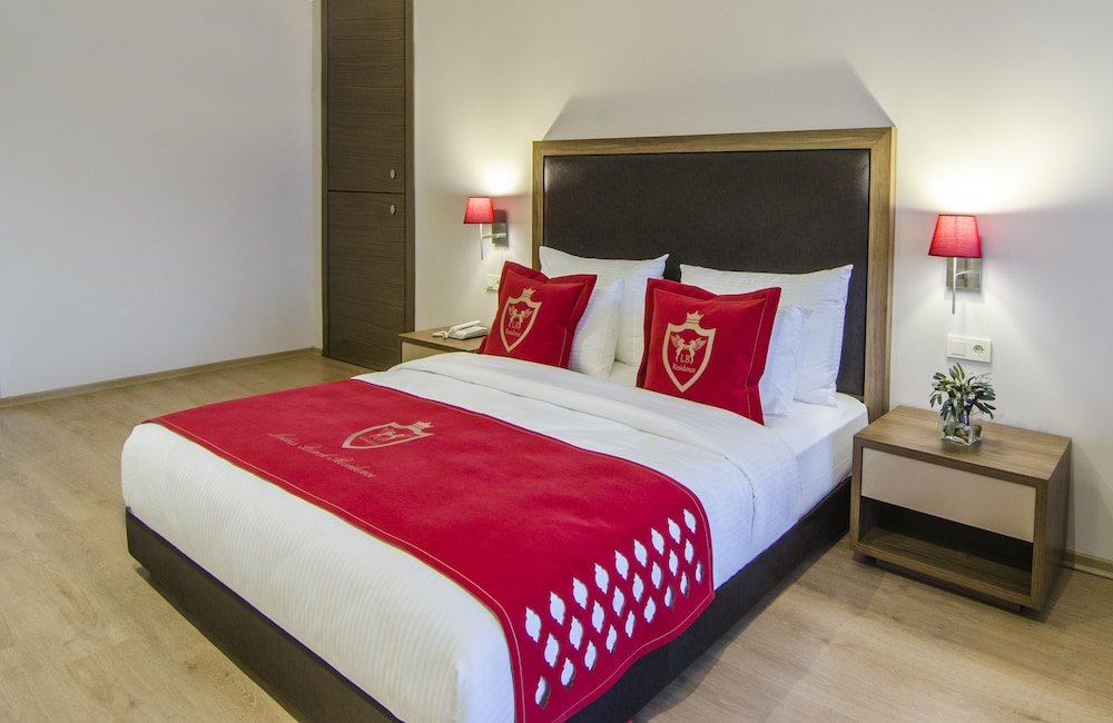 Кушадасы: Ladies Beach Suite Hotel