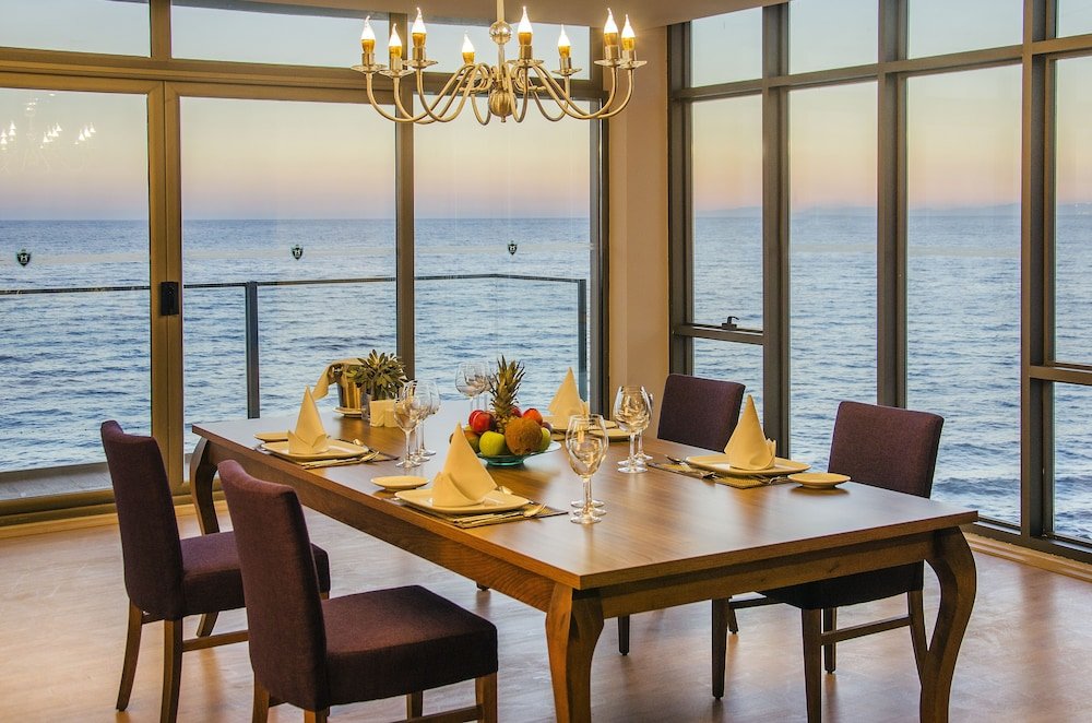 Кушадасы: Ladies Beach Suite Hotel