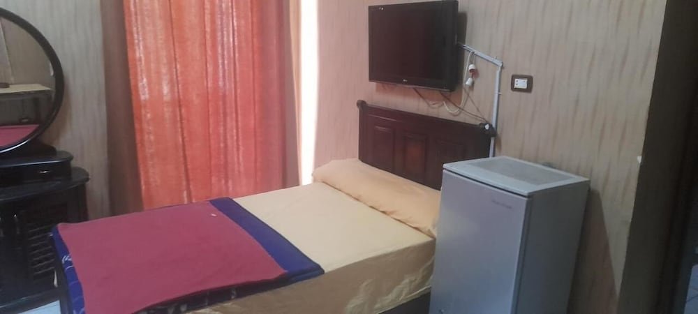 Александрия: Alkadi Hotel