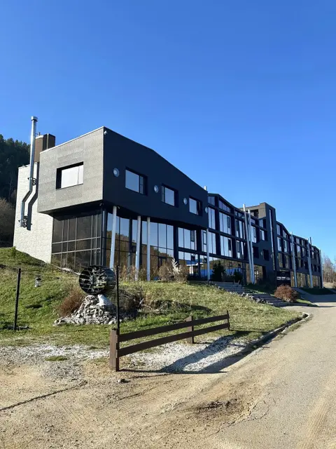 Листвянка: Apartments Baikal Hill House