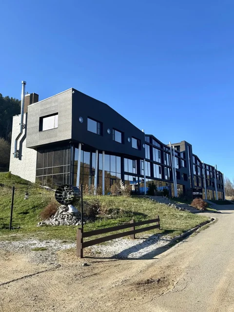 Листвянка: Apartments Baikal Hill House