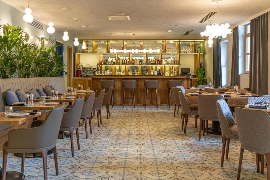 Тбилиси: Отель Clocks Hotel Tbilisi