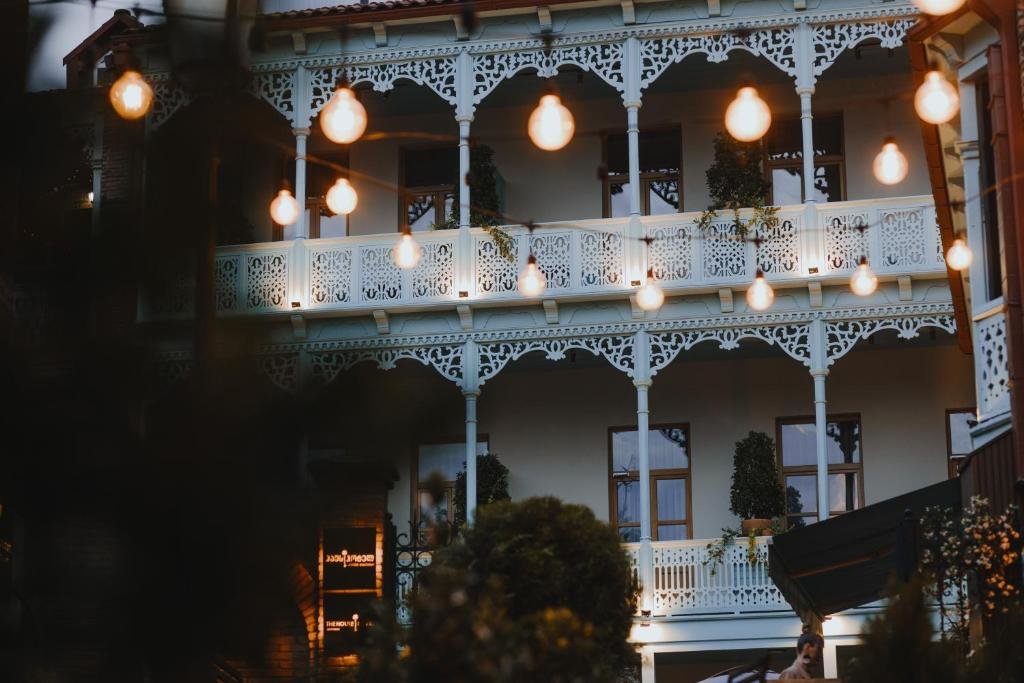 Тбилиси: Отель Clocks Hotel Tbilisi