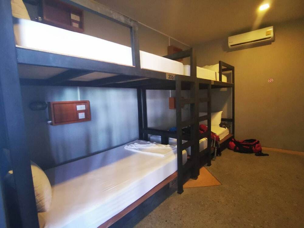 Краби: Leisure Hostel