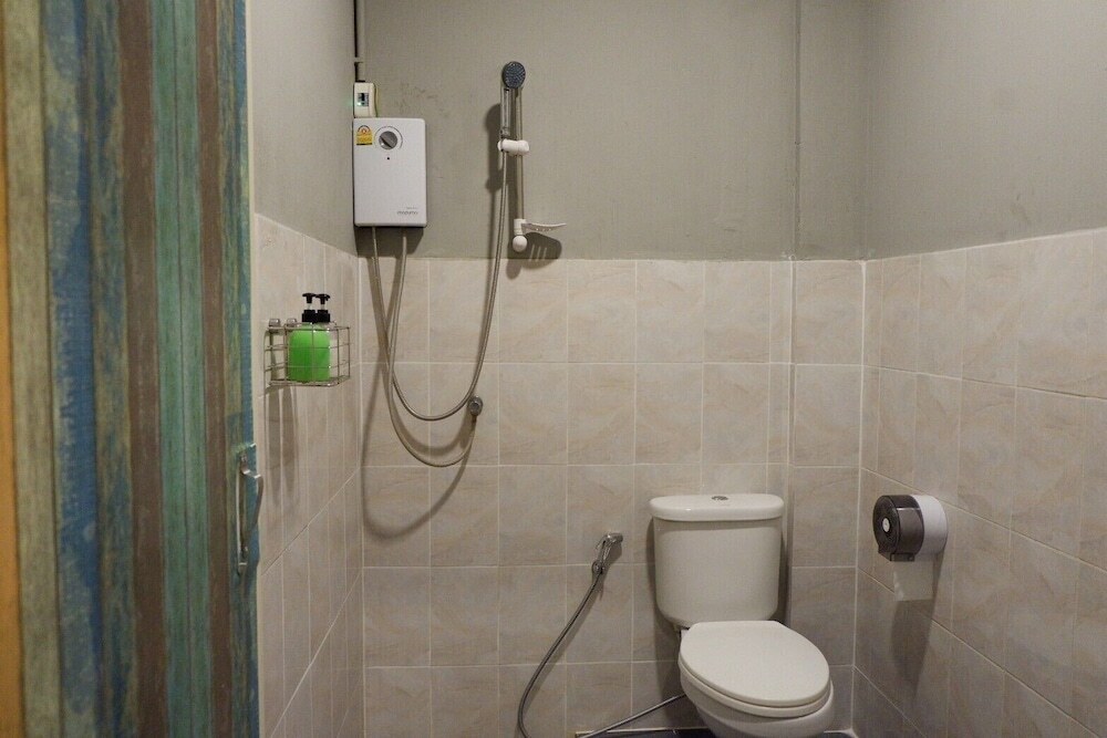 Краби: Leisure Hostel