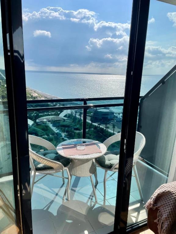 Батуми: Sea view apartments Orbi Beach Tower