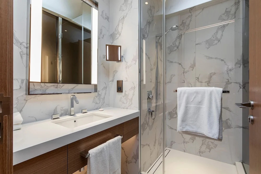 Дубай: Deluxe 2BR Burj Khalifa & Fountain View
