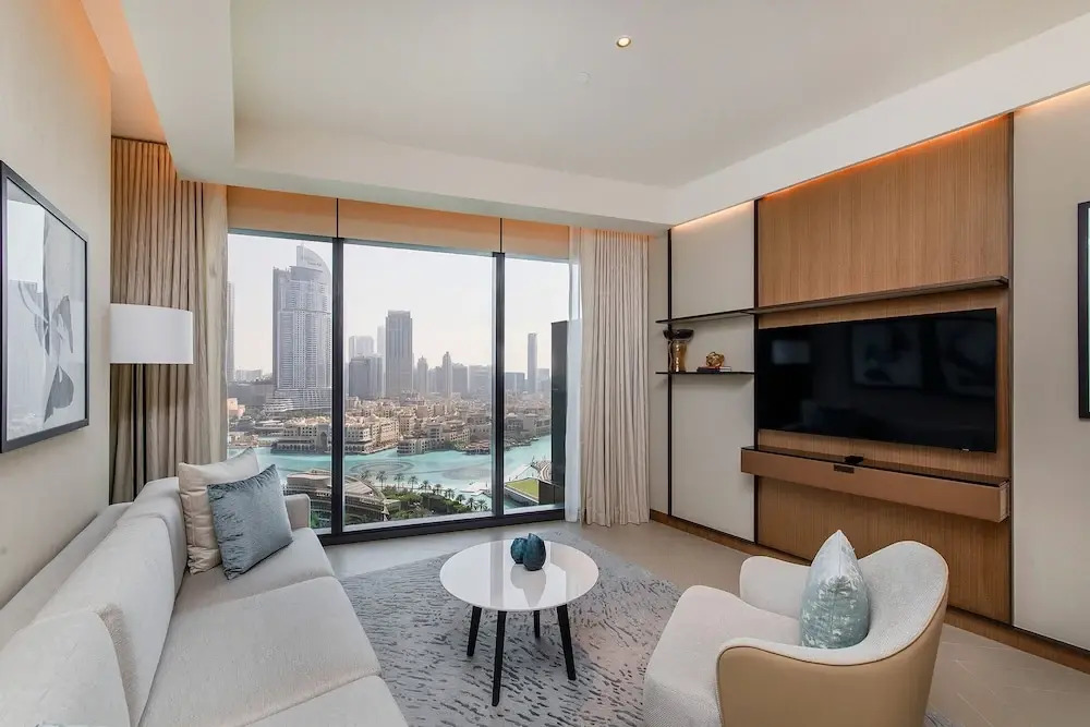 Дубай: Deluxe 2BR Burj Khalifa & Fountain View