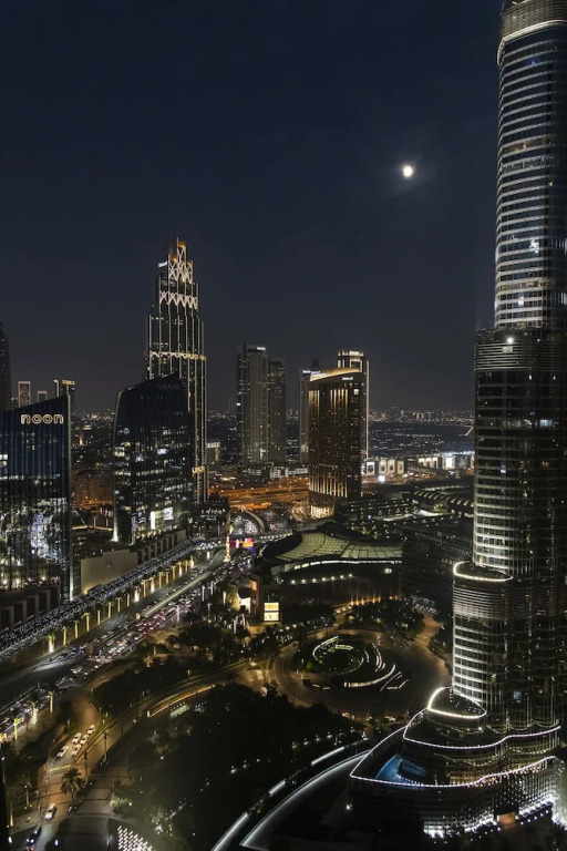 Дубай: Deluxe 2BR Burj Khalifa & Fountain View