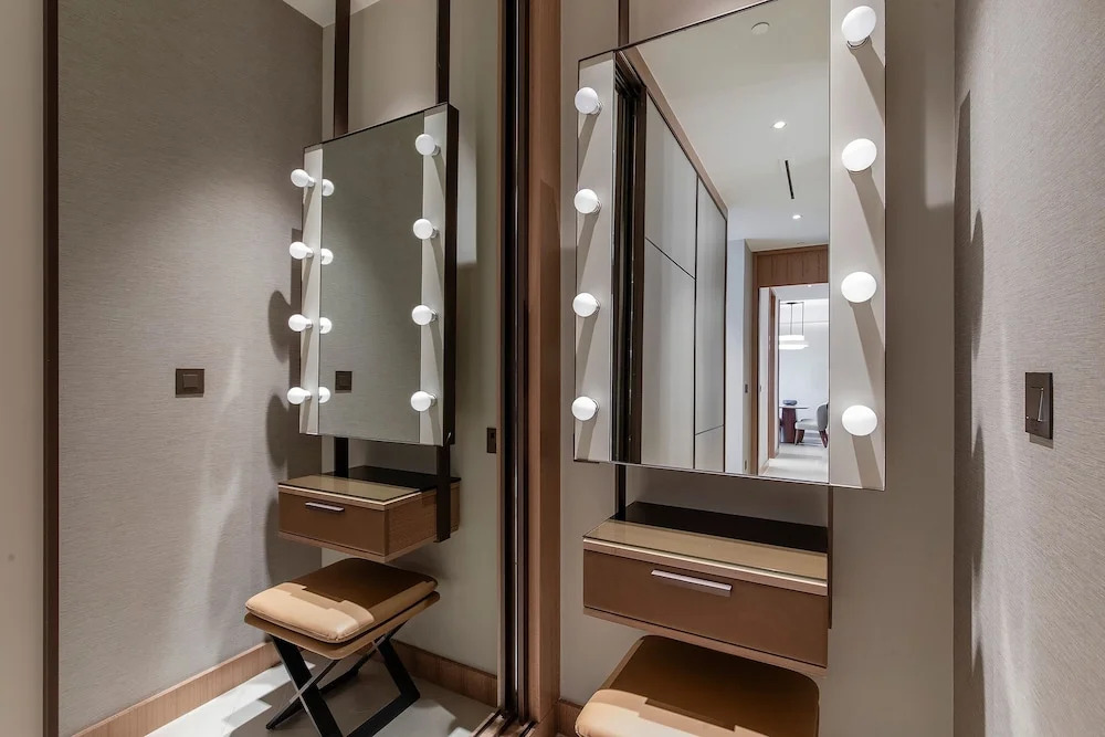 Дубай: Deluxe 2BR Burj Khalifa & Fountain View