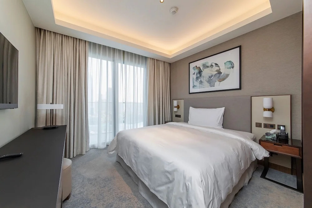 Дубай: Deluxe 2BR Burj Khalifa & Fountain View