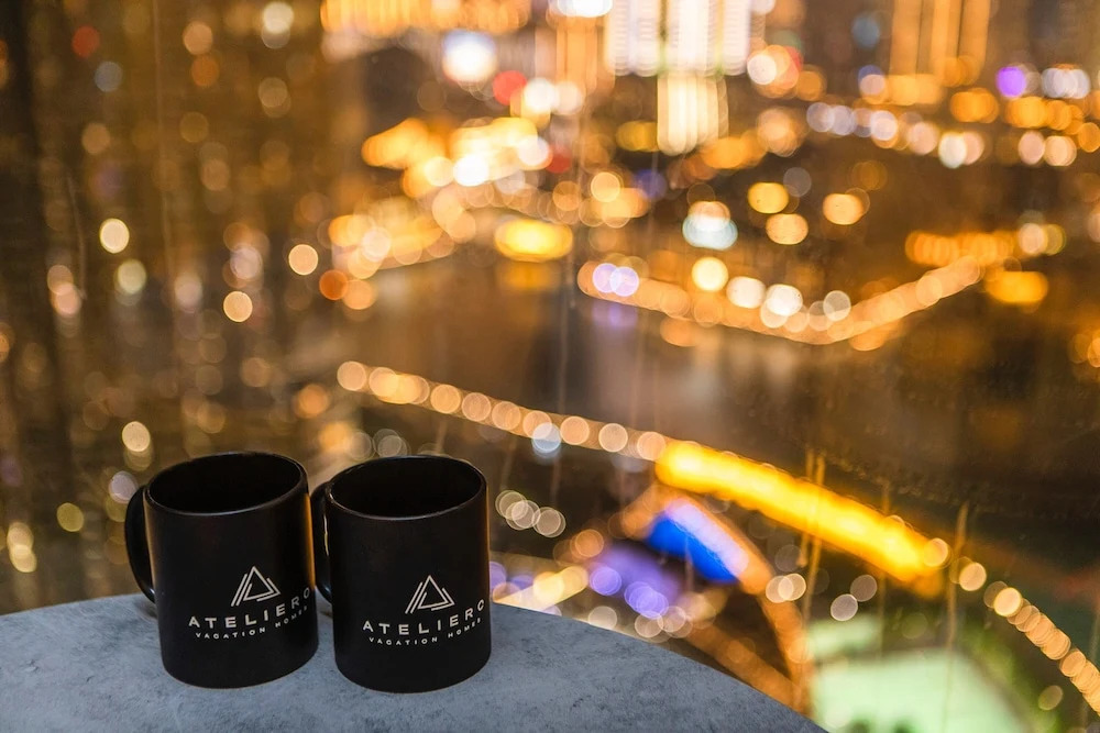 Дубай: Deluxe 2BR Burj Khalifa & Fountain View