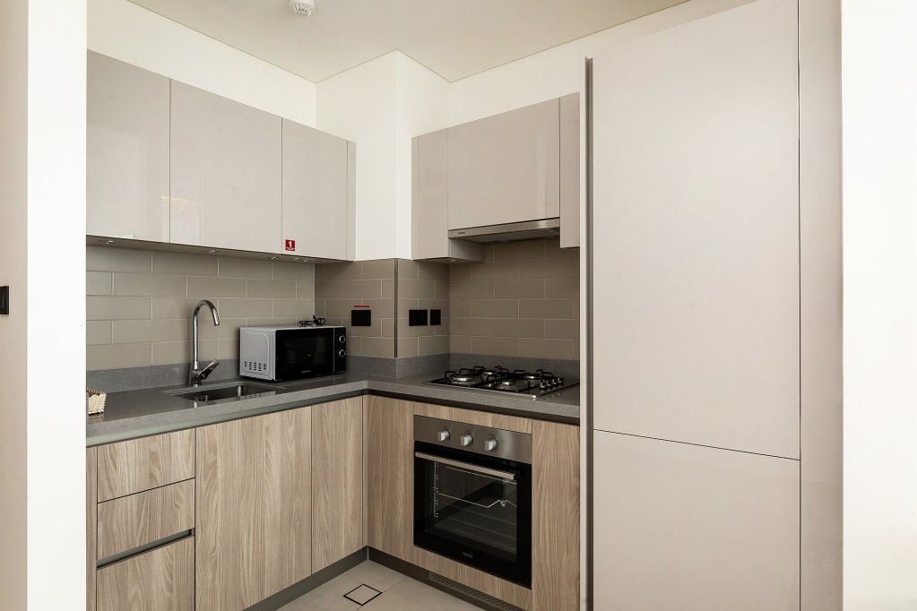 Дубай: Апартаменты Modern 1bdr at Sobha Waves