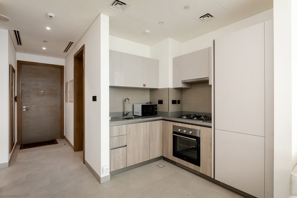 Дубай: Апартаменты Modern 1bdr at Sobha Waves