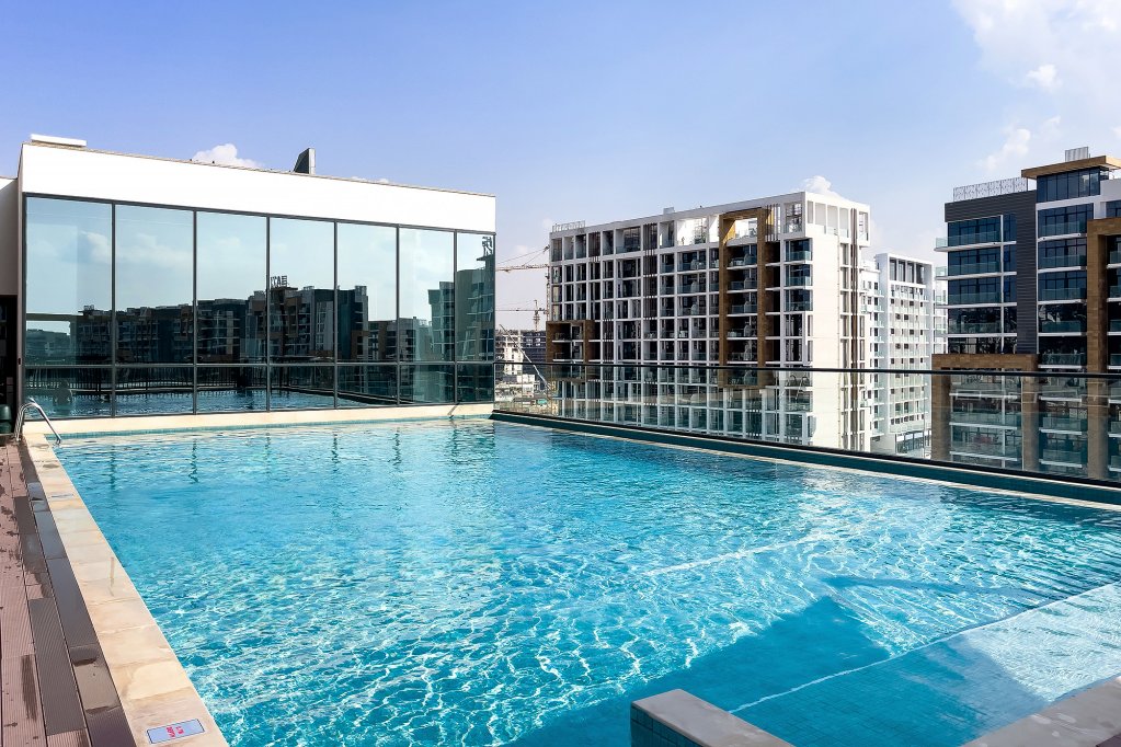 Дубай: Апартаменты Modern 1bdr at Sobha Waves