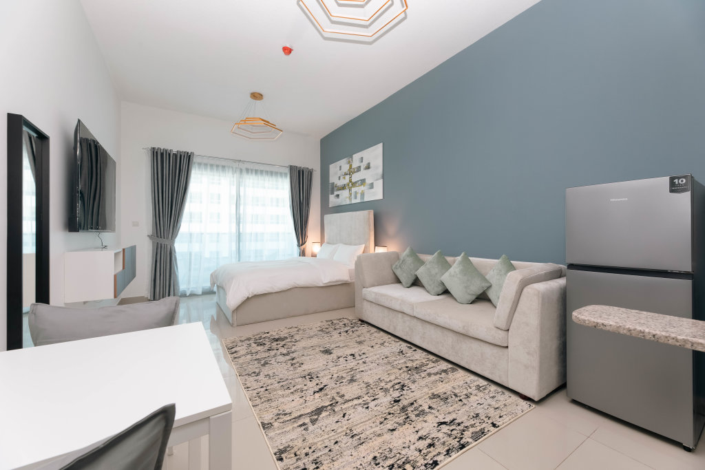 Дубай: Апартаменты Urban Caves - Stylish Condo Near Marina Walk With City Views