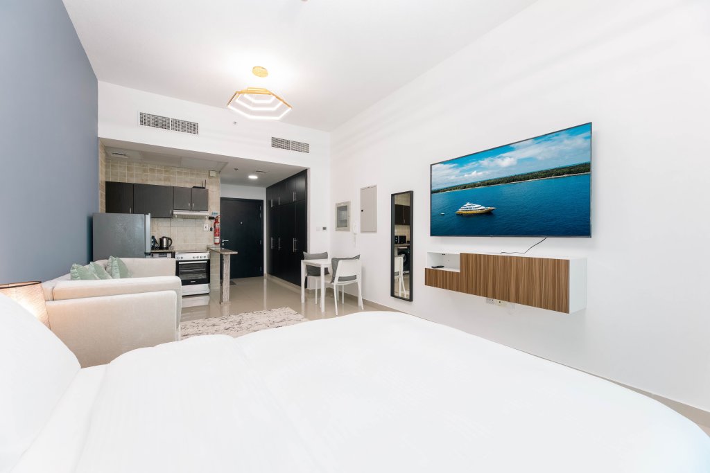 Дубай: Апартаменты Urban Caves - Stylish Condo Near Marina Walk With City Views