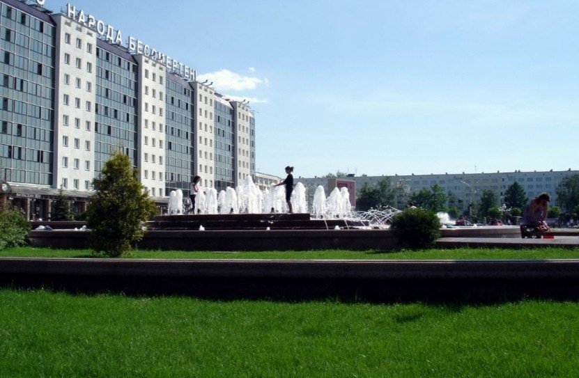 Витебск: Апартаменты в самом центре Витебска с шикарным панорамным видом на площадь Победы