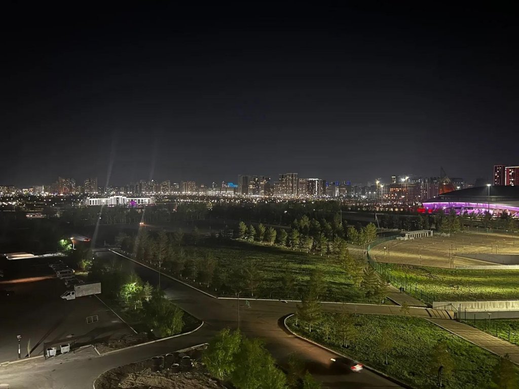 Venera Apartments (Венера Апартаментс) на проспекте Кабанбай Батыра 45/3к2 — фото 2