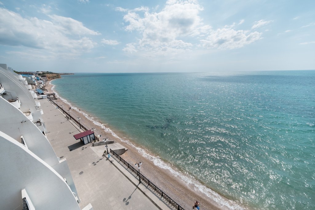 Кача: Апартаменты с видом на море в ЖК "Наш парус"
