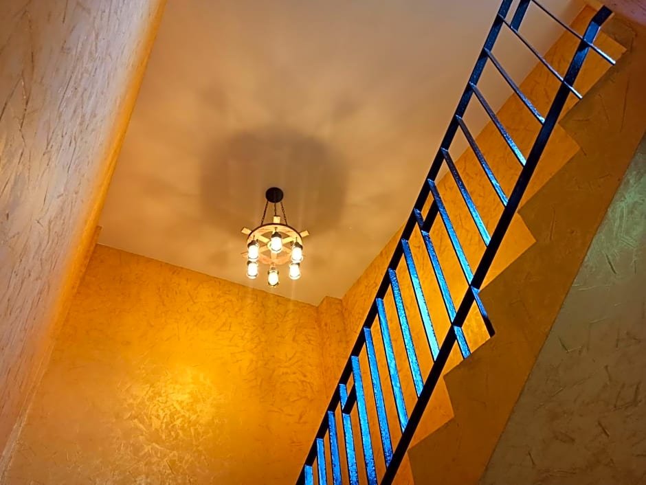 Кхлонг-Янг: Bearry Loft