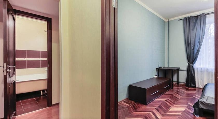 Санкт-Петербург: Apartment Varshavskaya 52