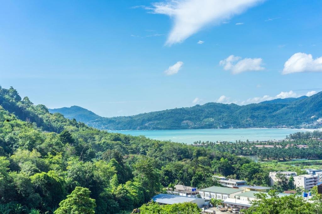 Sirirat Sea View Villa — фото 1