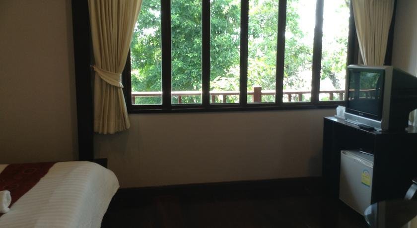 Ампхава: Baan Prakaykaew