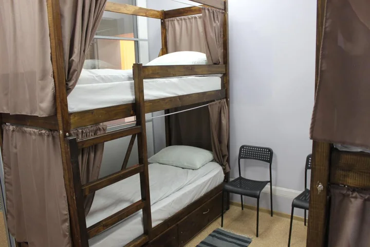 Москва: 22 Na Luhmanovskoj Hostel