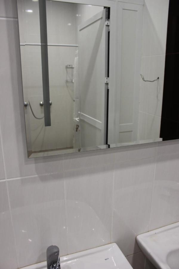 Москва: 22 Na Luhmanovskoj Hostel
