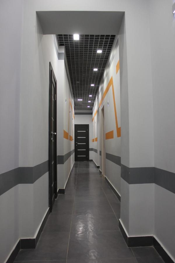 Москва: 22 Na Luhmanovskoj Hostel