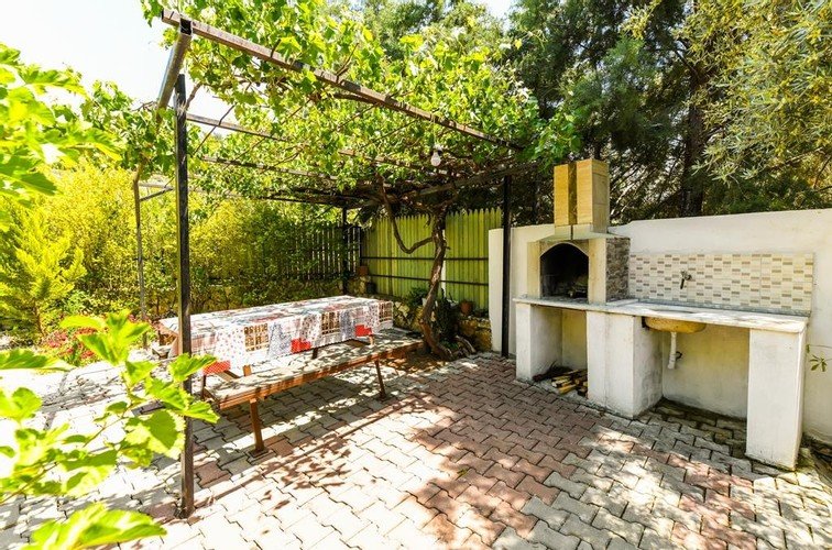 Исламлар: Villa Uzum