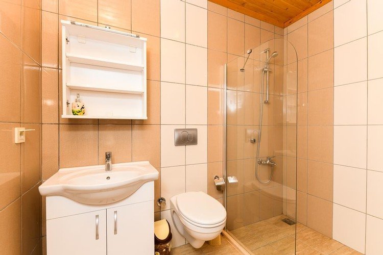 Исламлар: Villa Uzum