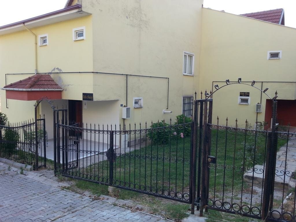 Увезпинар: Villa Rose