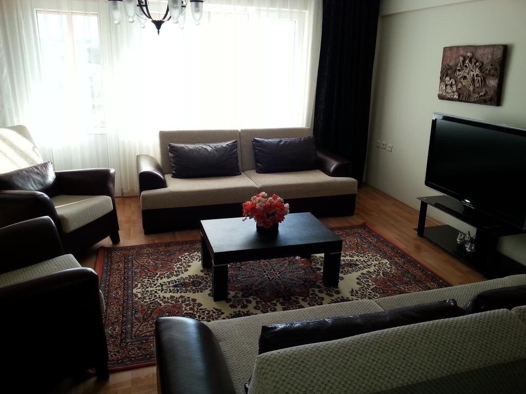 Увезпинар: Villa Rose