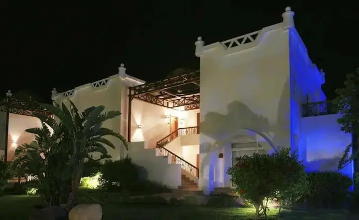 Шарм-эш-Шейх (Шарм-эль-Шейх): Melia Sinai