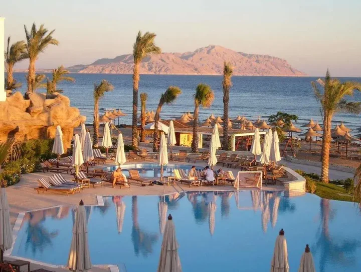 Шарм-эш-Шейх (Шарм-эль-Шейх): Melia Sinai