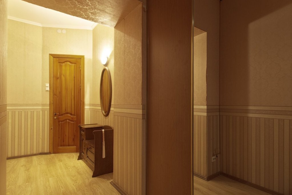 Санкт-Петербург: Na Kirochnoj 18 Apartments