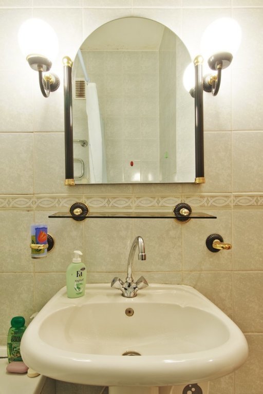 Санкт-Петербург: Na Kirochnoj 18 Apartments