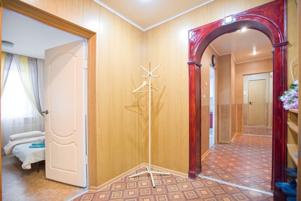 Санкт-Петербург: U Metro Komendantskij Prospekt Apartments