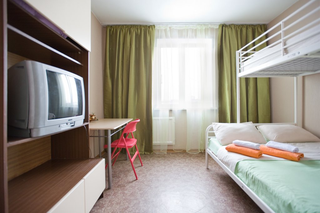 Санкт-Петербург: U Metro Komendantskij Prospekt Apartments