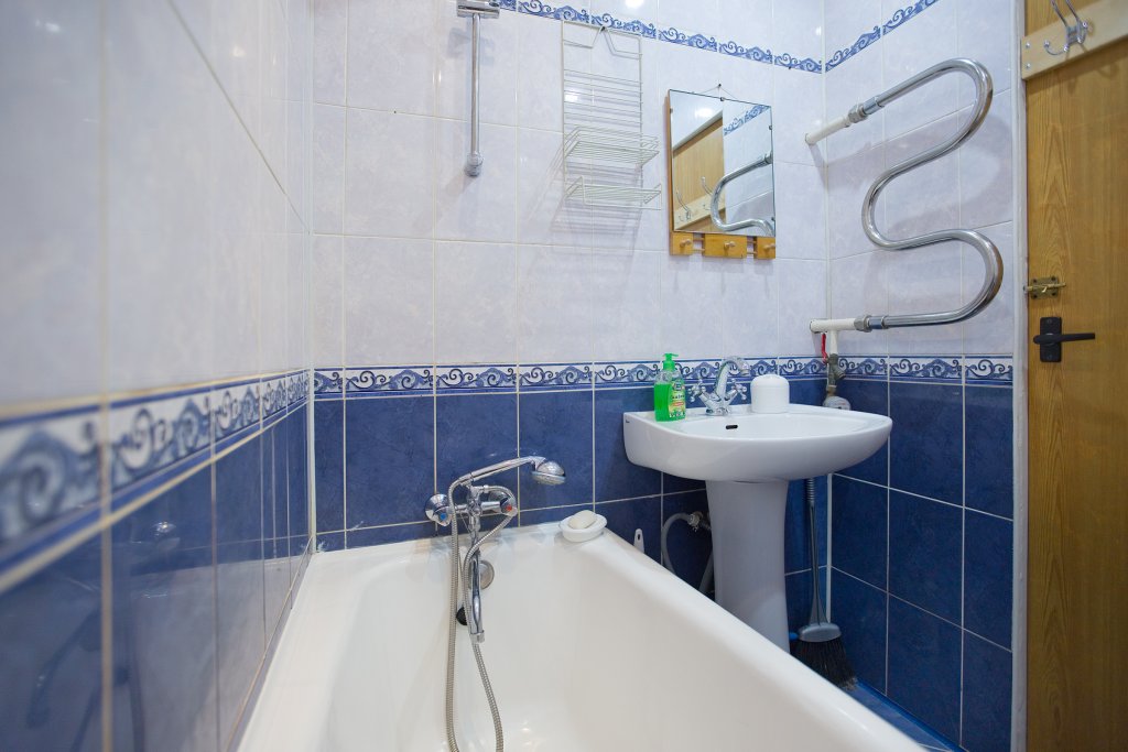 Санкт-Петербург: U Metro Komendantskij Prospekt Apartments