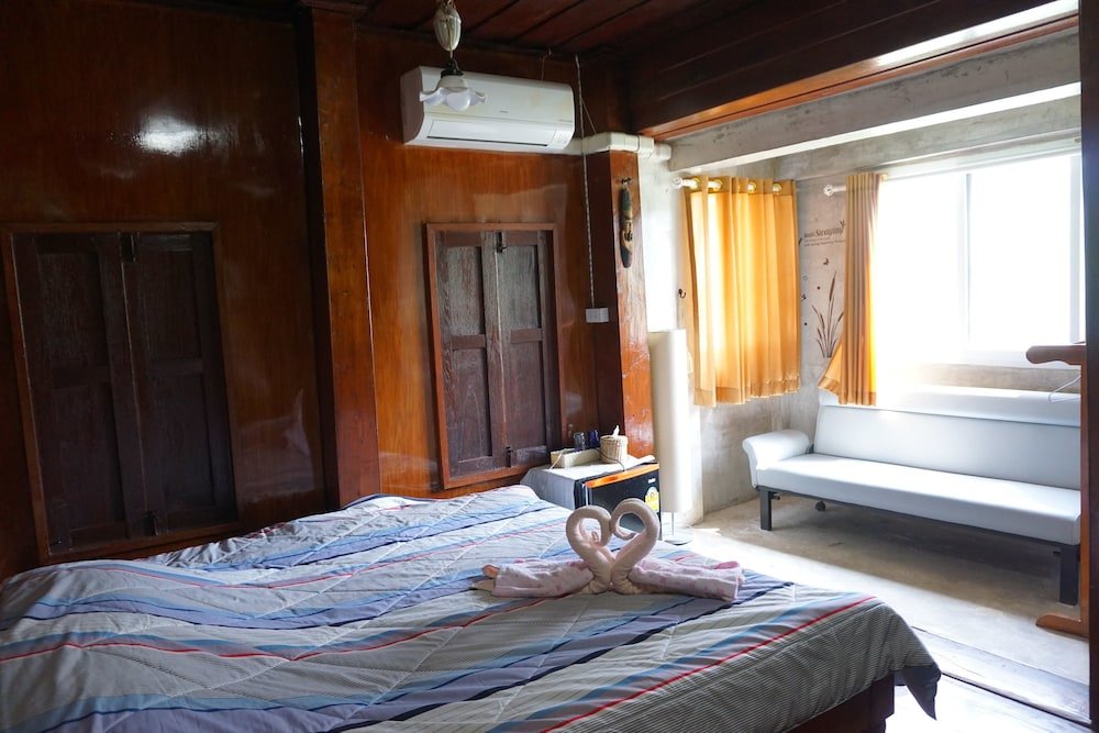 Утхай-Тхани: SolarCell Uthai Thani Homestay