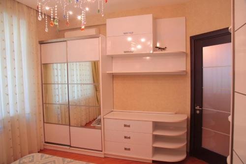 Баку: Modern Apartment on Hasanoghlu STR