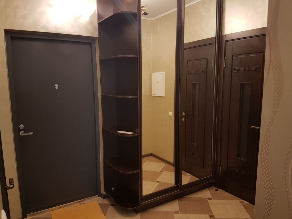 Санкт-Петербург: On Mebelnaya 49 92 18 Etazh Apartments