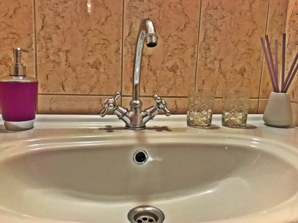 Санкт-Петербург: Apartamentyi Na Bakunina