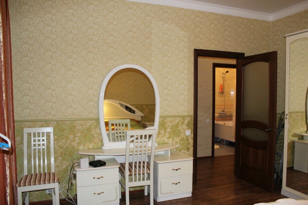 Санкт-Петербург: Na Nevskom 84-86 Apartments